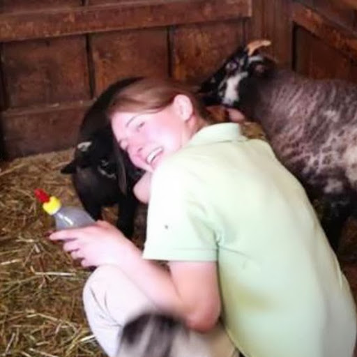 Kimberly Dailey Photo 13