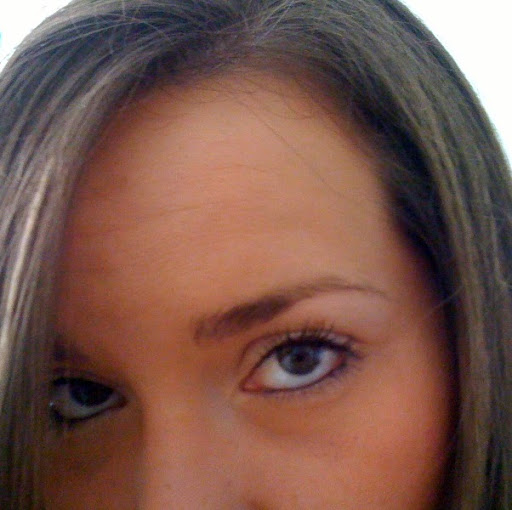 Kristine Oliver Photo 10