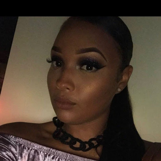 Veronica Cruz Photo 9