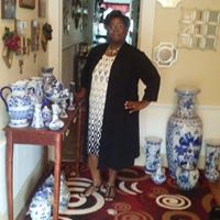 Lisa Sanders Photo 26