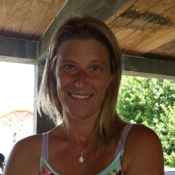 Liz Franklin Photo 33