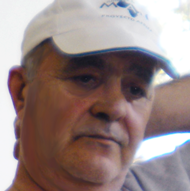 Manuel Molina Photo 34