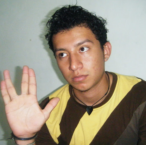 Efren Luna Photo 15