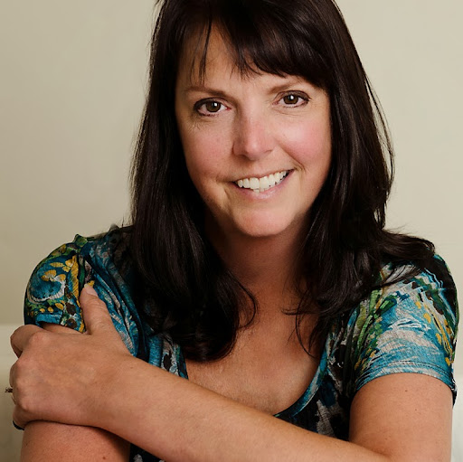 Carol Thacker Photo 31