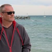 Robert Layton Photo 27