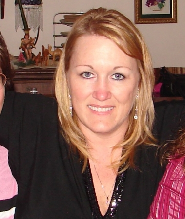 Laurie Brooks Photo 17