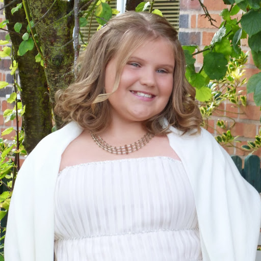 Shannon Brooks Photo 35