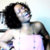 Shakira Magee Photo 6