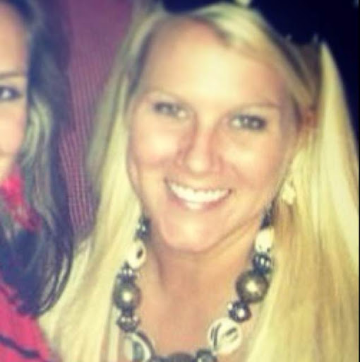 Alicia Mcmillan Photo 8