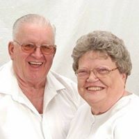 Elaine Taylor Photo 23