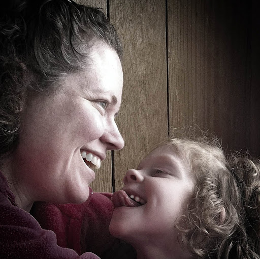 April Campbell Photo 33