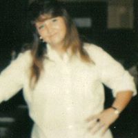 Sandra Ewing Photo 9