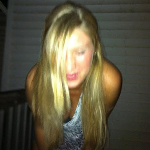 Rebecca O'Neill Photo 21