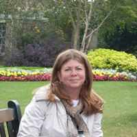 Elaine Robertson Photo 22