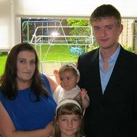 Megan Mercer Photo 49