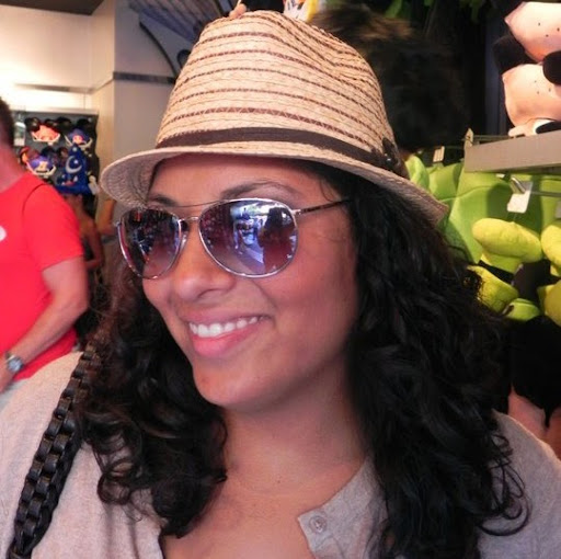 Rachel Morales Photo 13