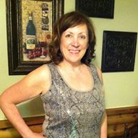 Lori Llewellyn Photo 8