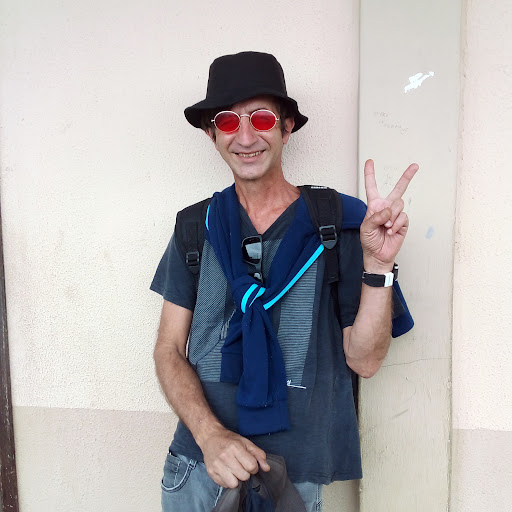 Luciano Gomes Photo 24