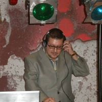 Perry Reynolds Photo 10