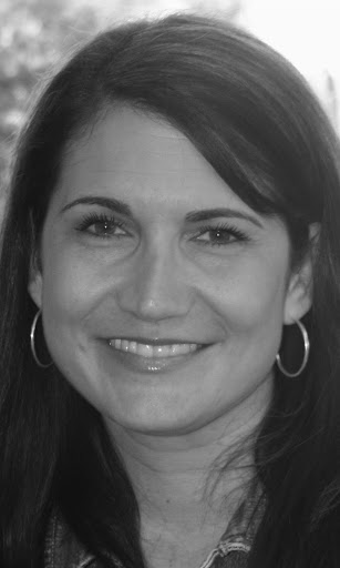 Stephanie Newton Photo 29