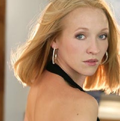 Krista Romero Photo 5