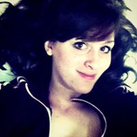 Victoria Farris Photo 17