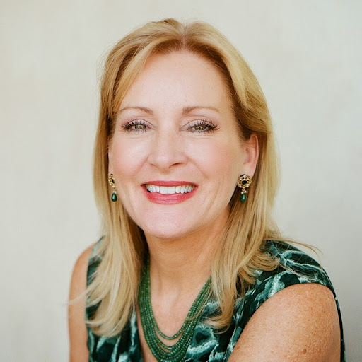 Alice Nagle Photo 3