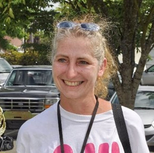 Michelle Fuller Photo 8