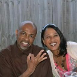 Linda Alexander Photo 21