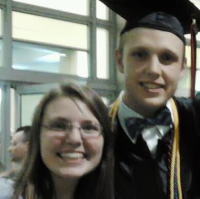 Julia Scott Photo 15