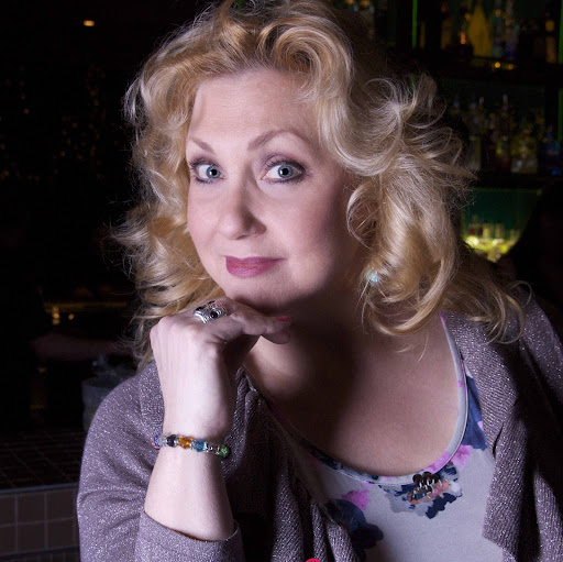 Mari Stewart Photo 19