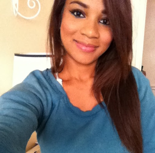 Kelli Howard Photo 7