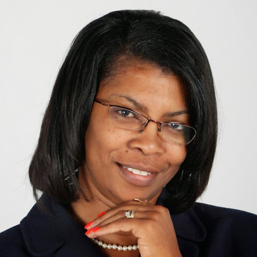 Beverly Anderson Photo 37