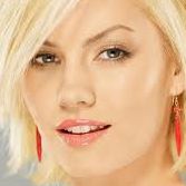 Kathryn Flores Photo 13