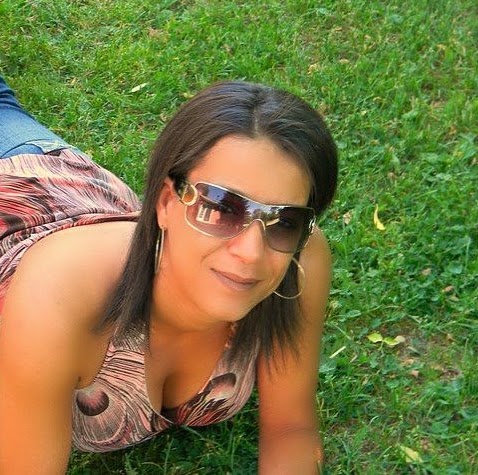 Cynthia Roy Photo 26