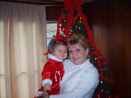 Teresa Farley Photo 26