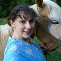 Emily Goodman Photo 17