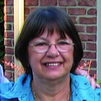 Mary Bennett Photo 13