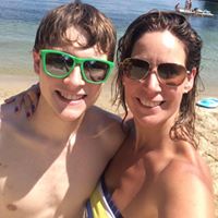 Tracey Hutchinson Photo 28