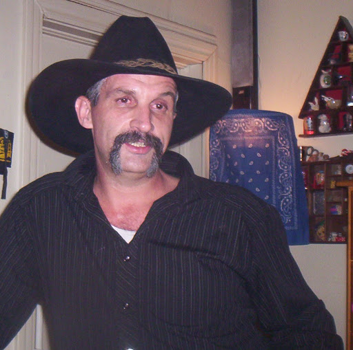 Billy Hodges Photo 33