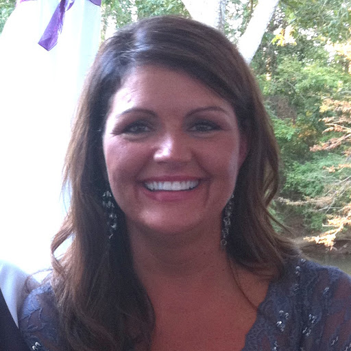 Lisa Howard Photo 44