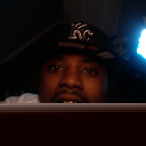 Daron Robinson Photo 5