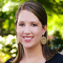 Jennifer Dennis Photo 36
