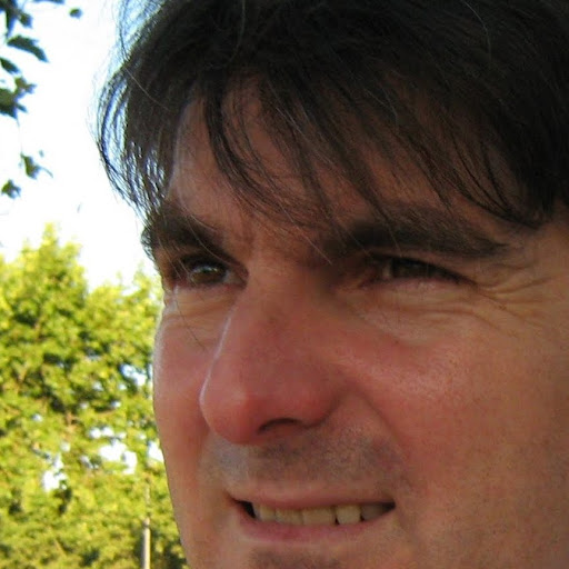 Toni Garcia Photo 16