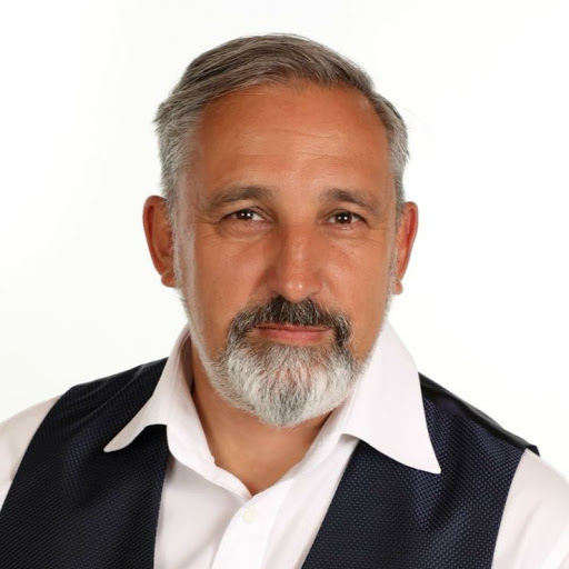 Michael Holstein Photo 18