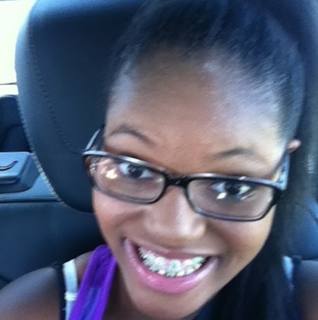 Nina Gregory Photo 9