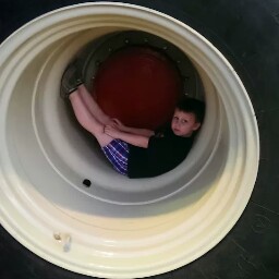 Jennifer Newton Photo 11