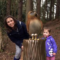 Christine Snowden Photo 14