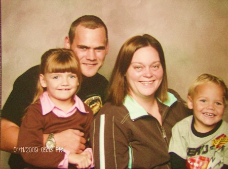 Amy Hicks Photo 30