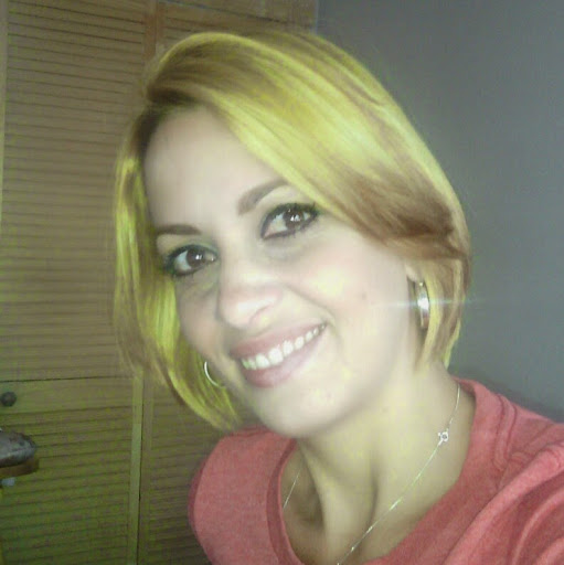 Juliet Fernandez Photo 28